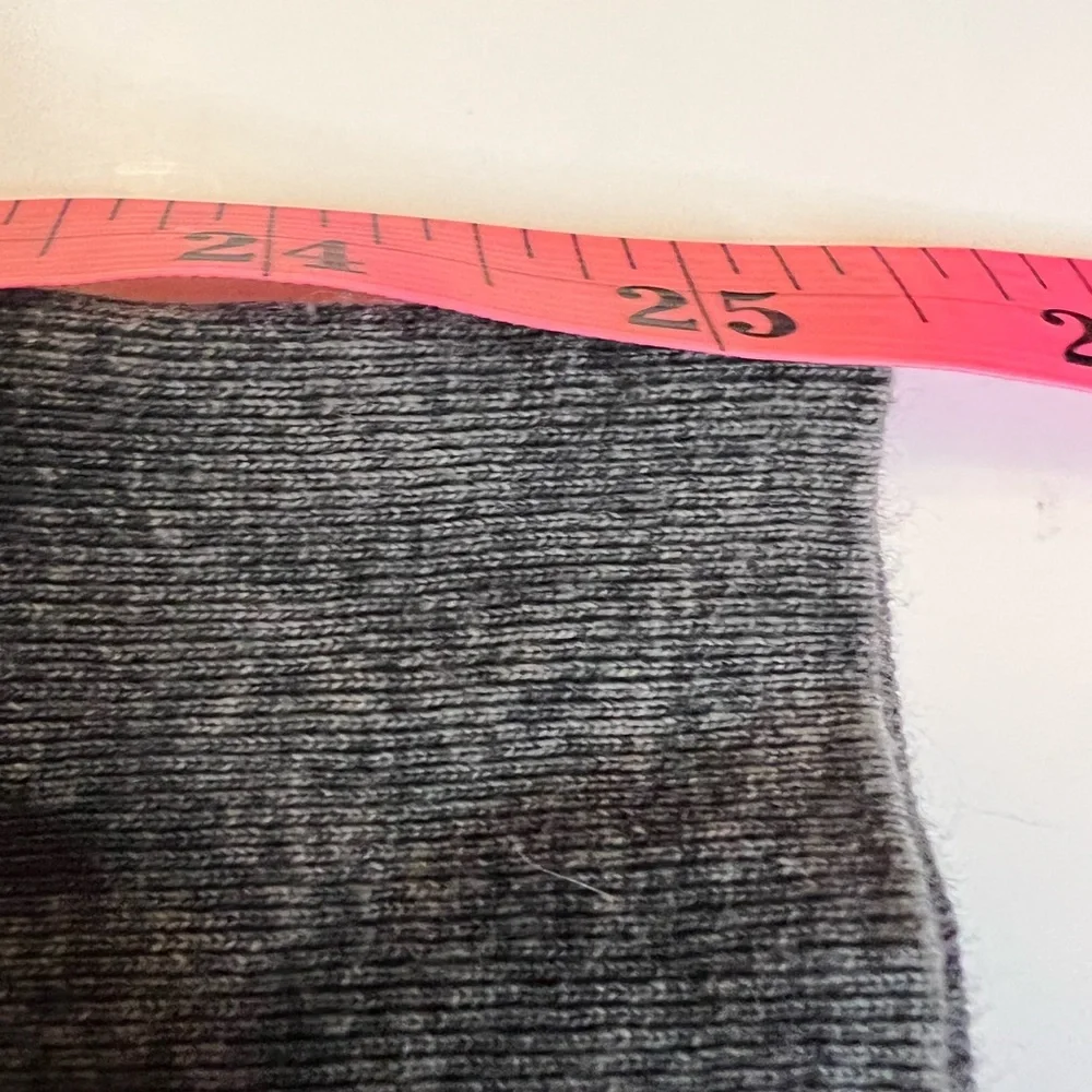 Fifth Sun Starry Night long sleeve T-shirt women’s Size M cutoff shirt - Picture 8 of 10